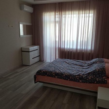 New Apartment On Parkovaya Черноморск Екстериор снимка