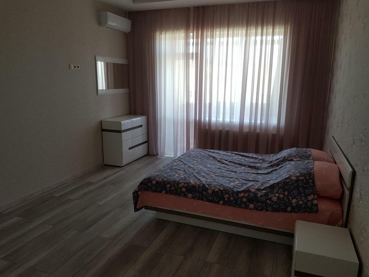 New Apartment On Parkovaya Черноморск Екстериор снимка
